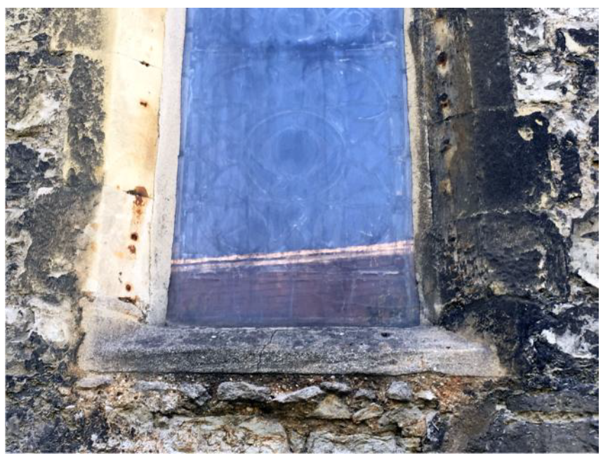 Fig. 3. Chancel east, southern window; Ketton with Barnack sill. Ketton probably replaces original Clunch.